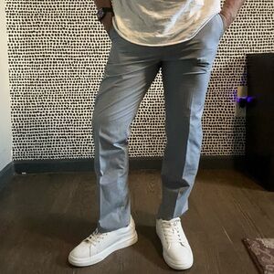 Bananna Republic noniron tailored slim fit.